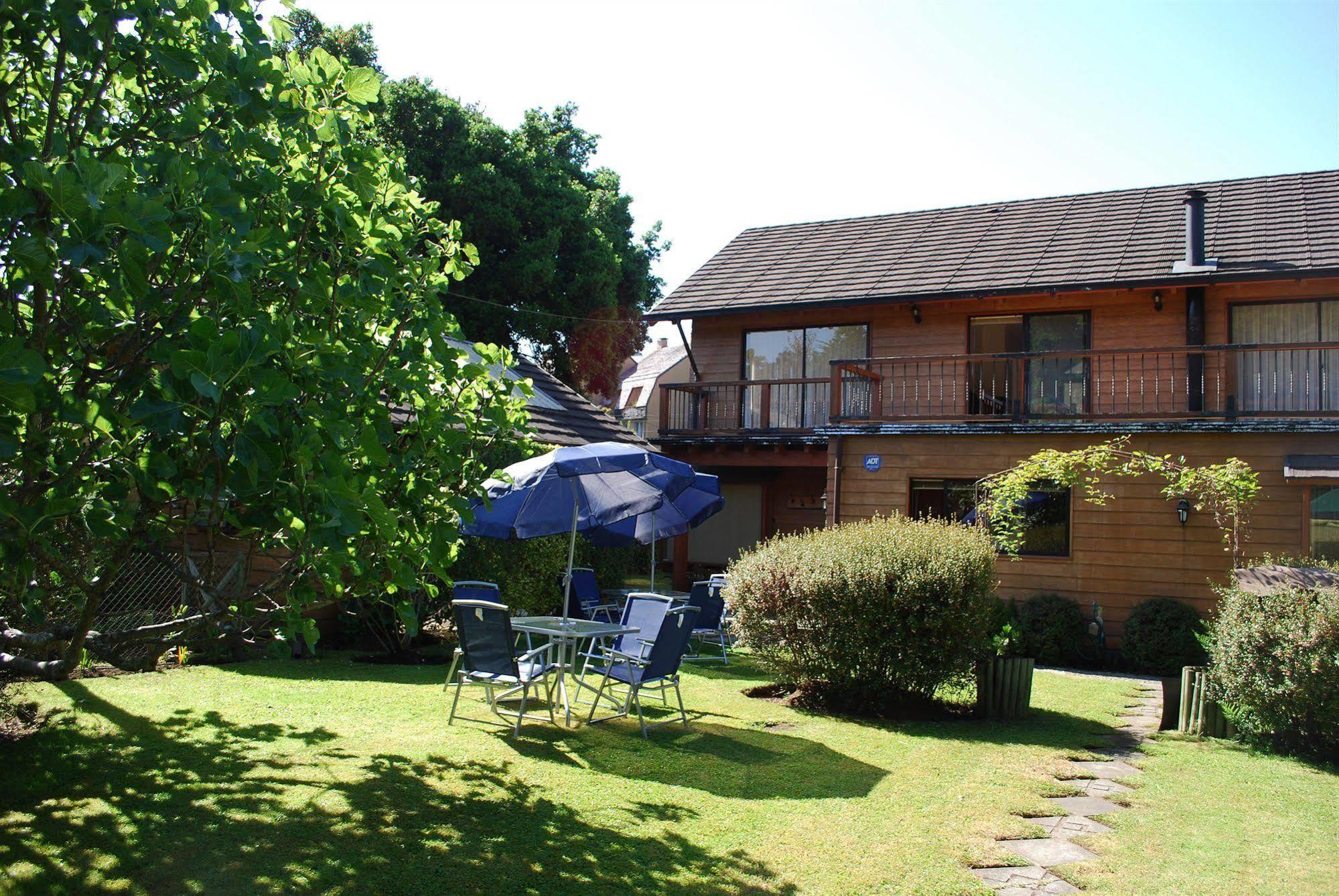 Frontera Pucon Hostel B&B Buitenkant foto